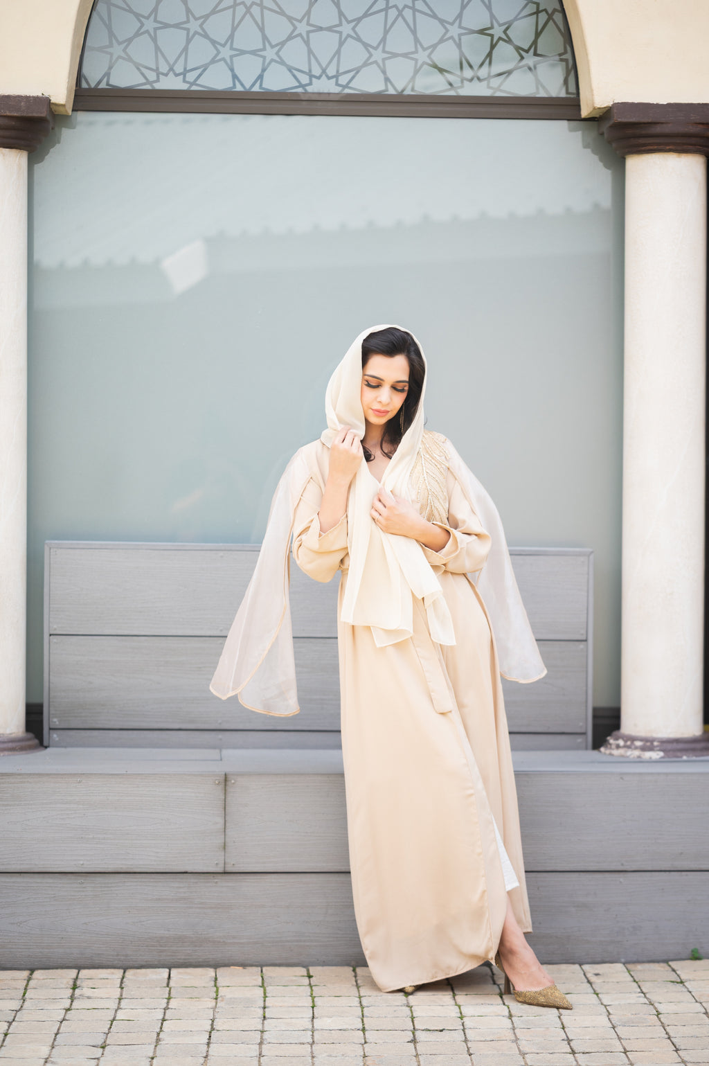 Abaya with big leaf detailing, beige