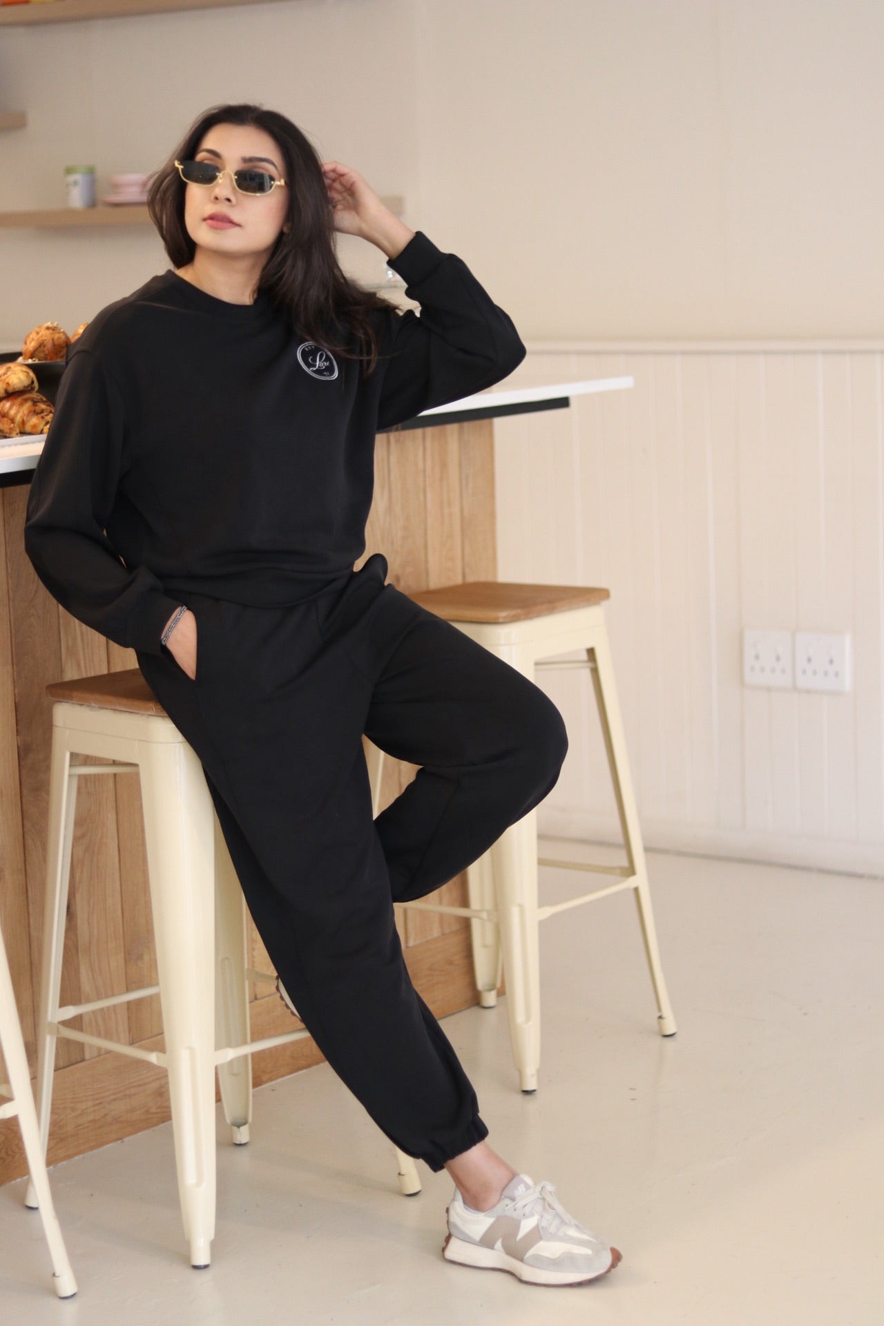 LARO Modal Tracksuit Black