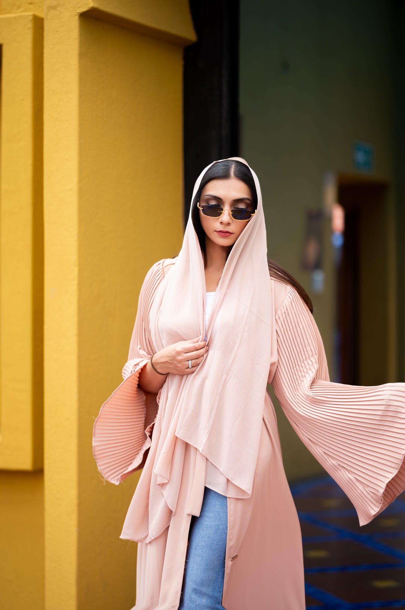 Pleated sleeve abaya, peach tone