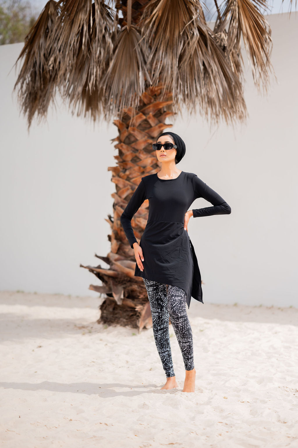 Multi-way Black Leaf Legging