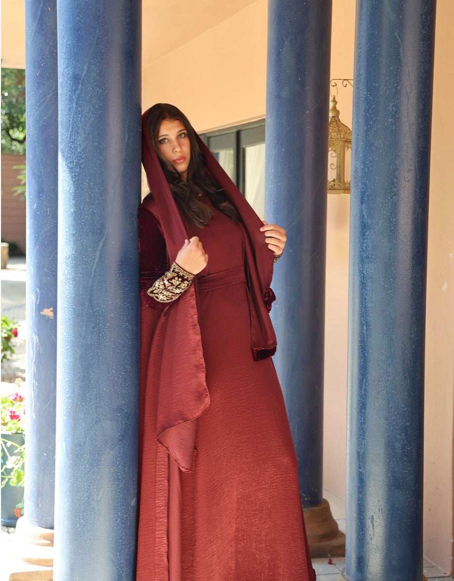 Burgundy Velvet Abaya with Beaded Sleeves, incl. Inner
