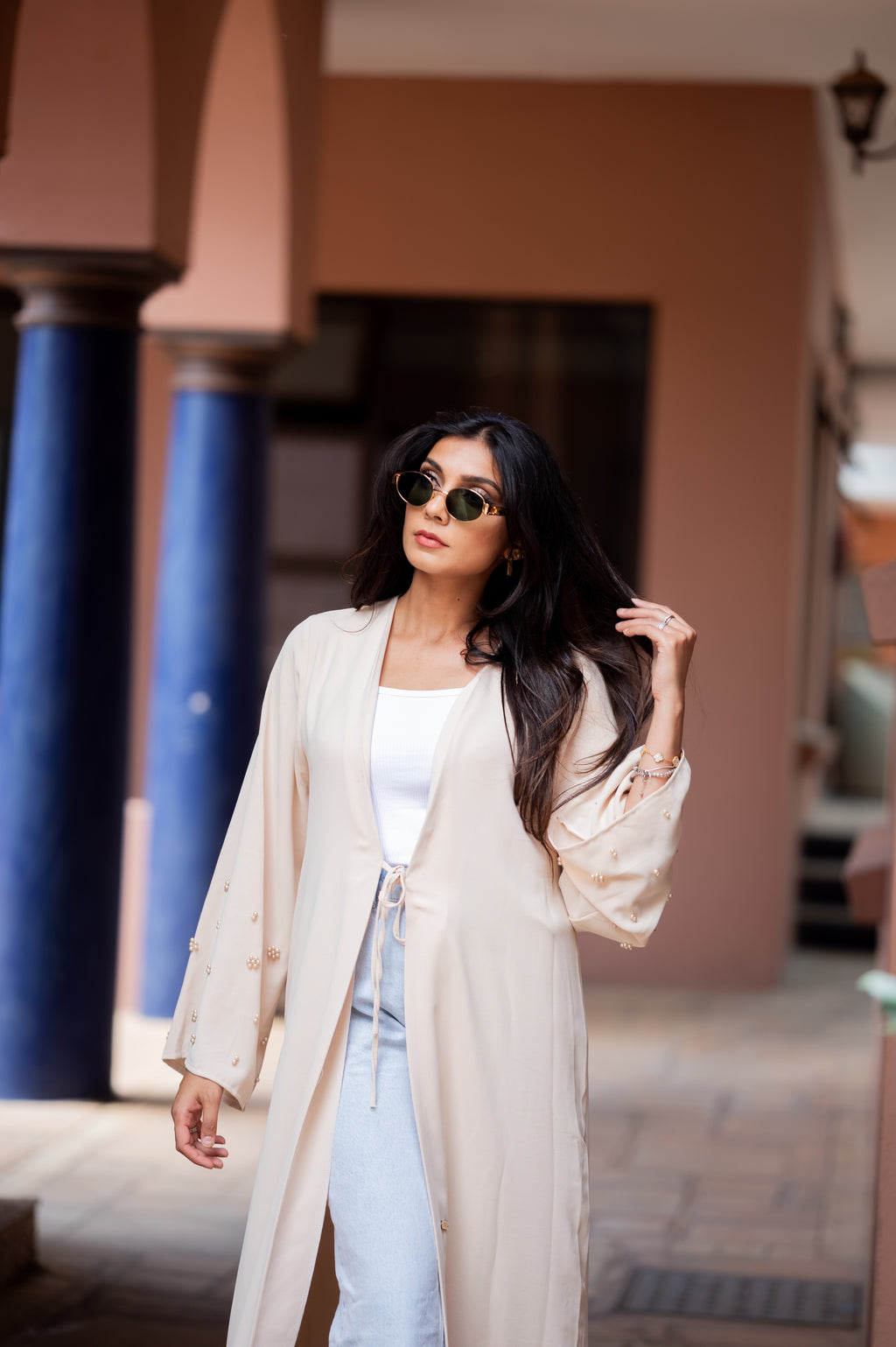 Soft Pearl front tie, beige
