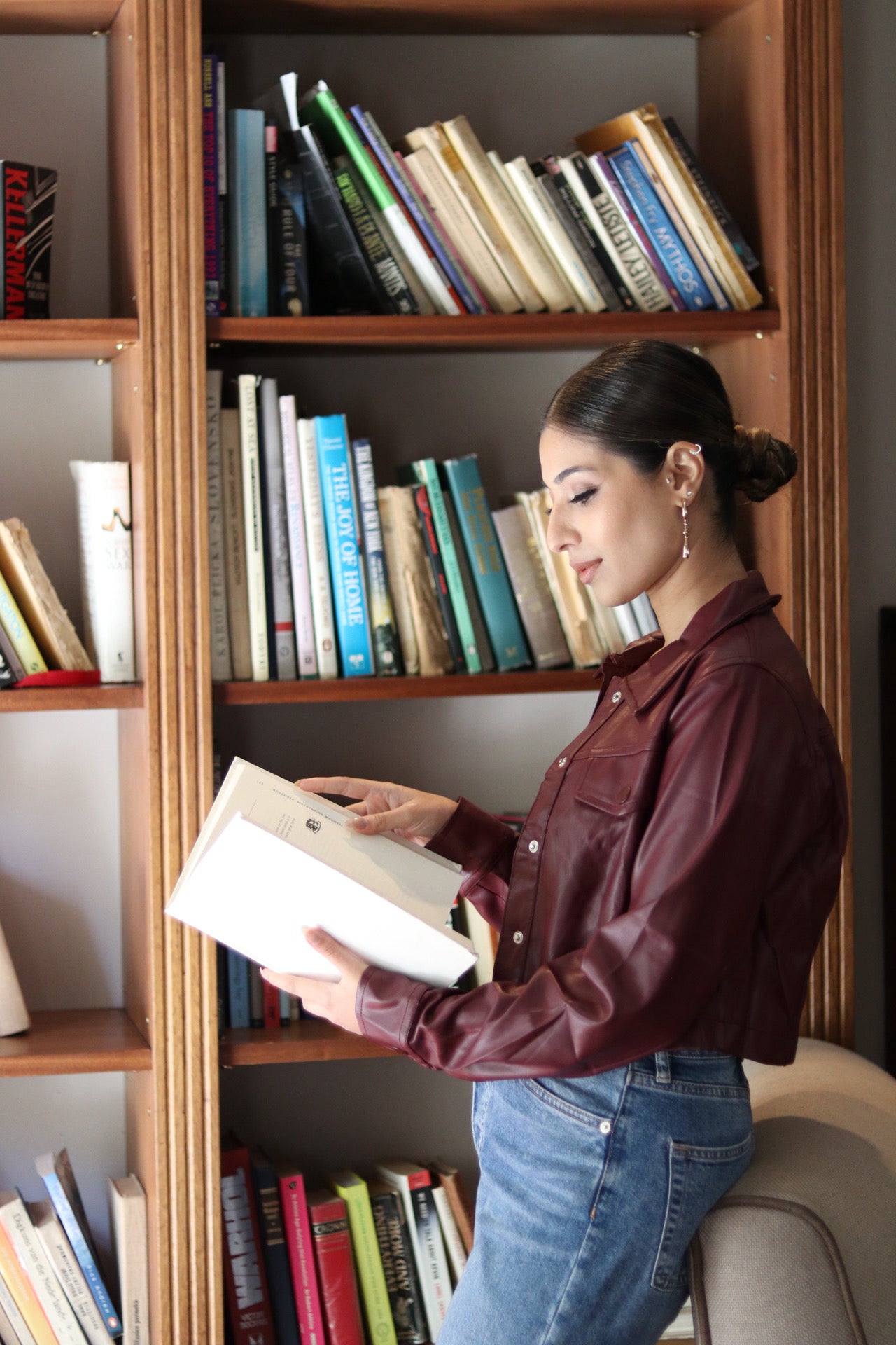 Short leather jacket burgundy
