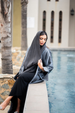 Shimmery Night soft abaya