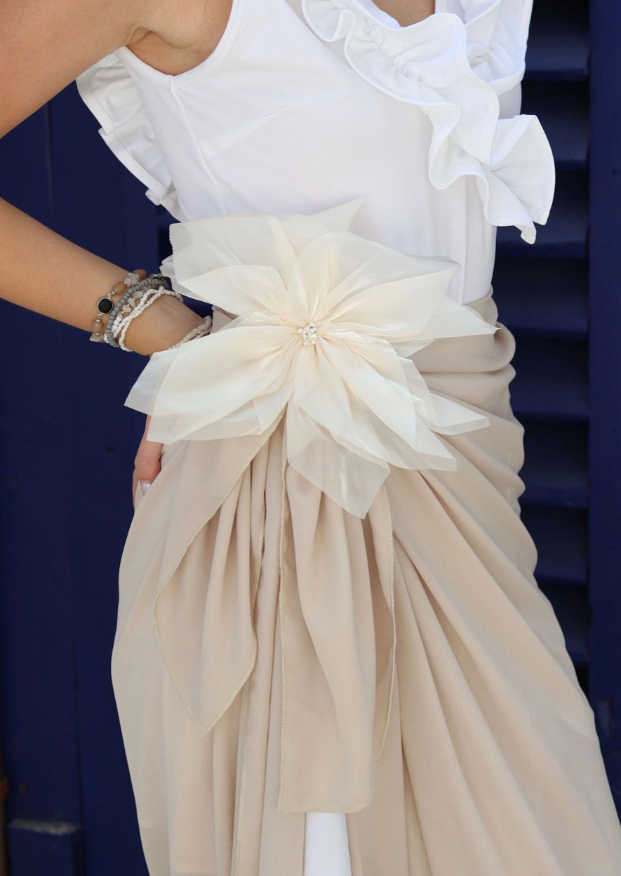 Cream Puff Brooch